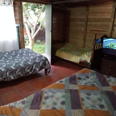 Hospedaje Y Zona De Camping Pistacho Pensionat Villa de Leyva Eksteriør billede